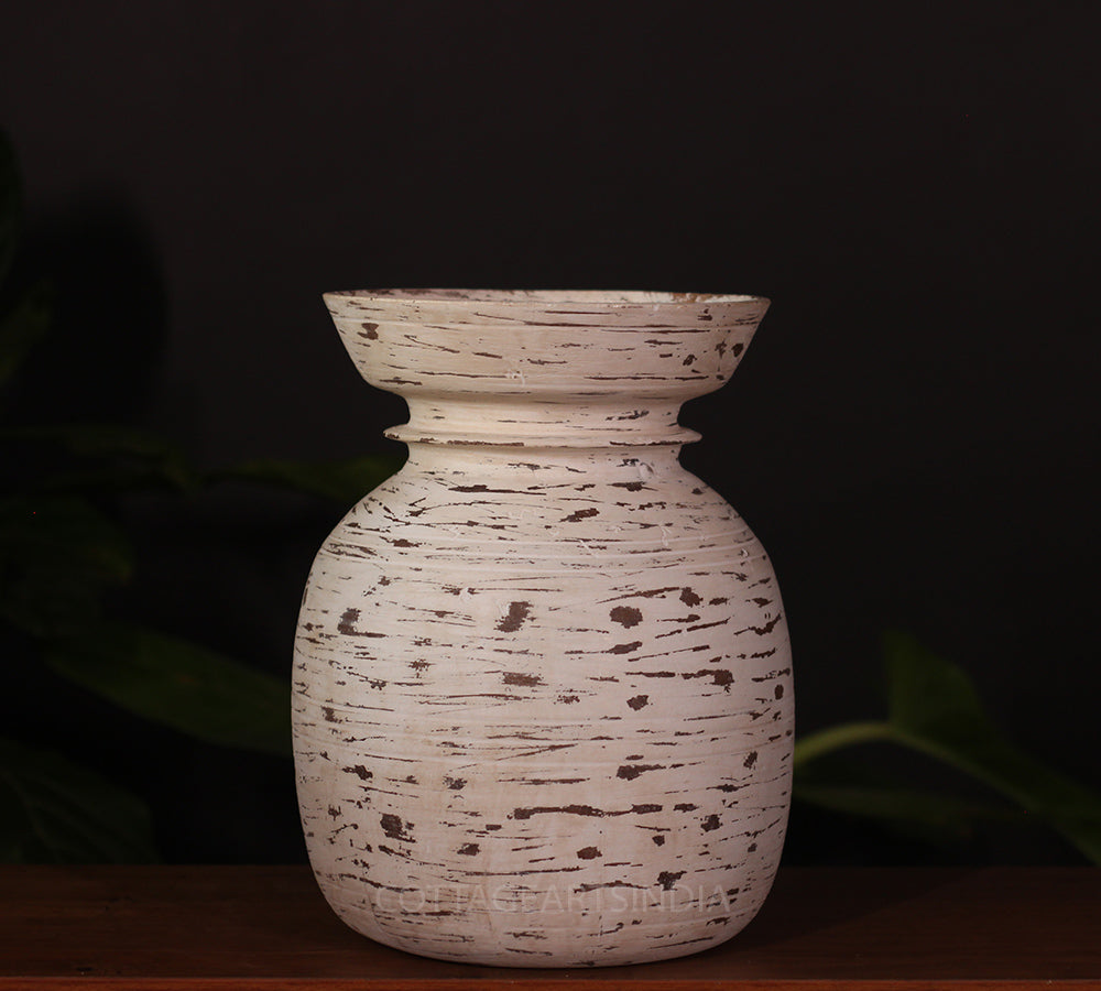 Wooden Vintage Pot