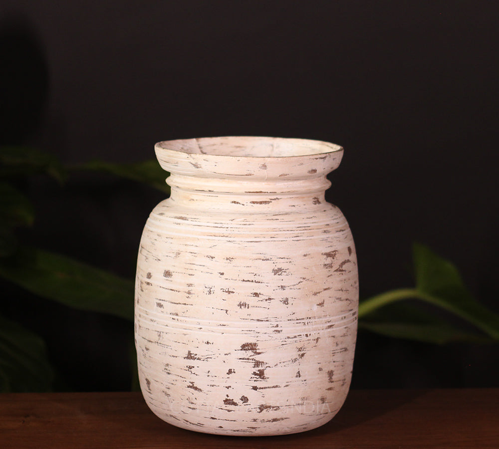 Wooden Vintage Pot