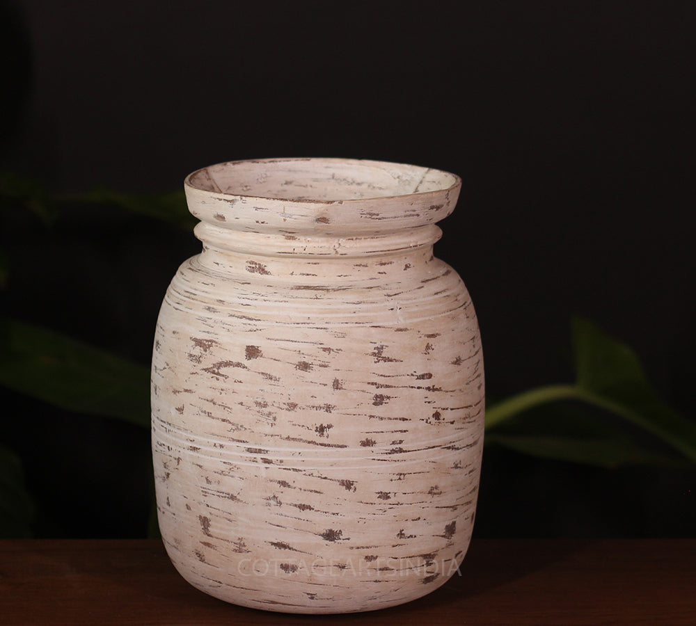 Wooden Vintage Pot