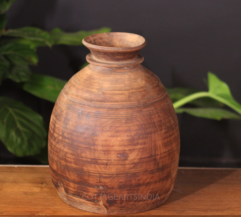 Wooden Vintage Pot