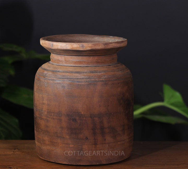 Wooden Vintage Pot