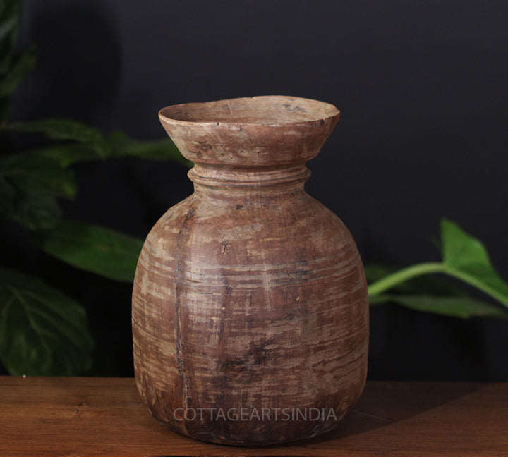Wooden Vintage Pot