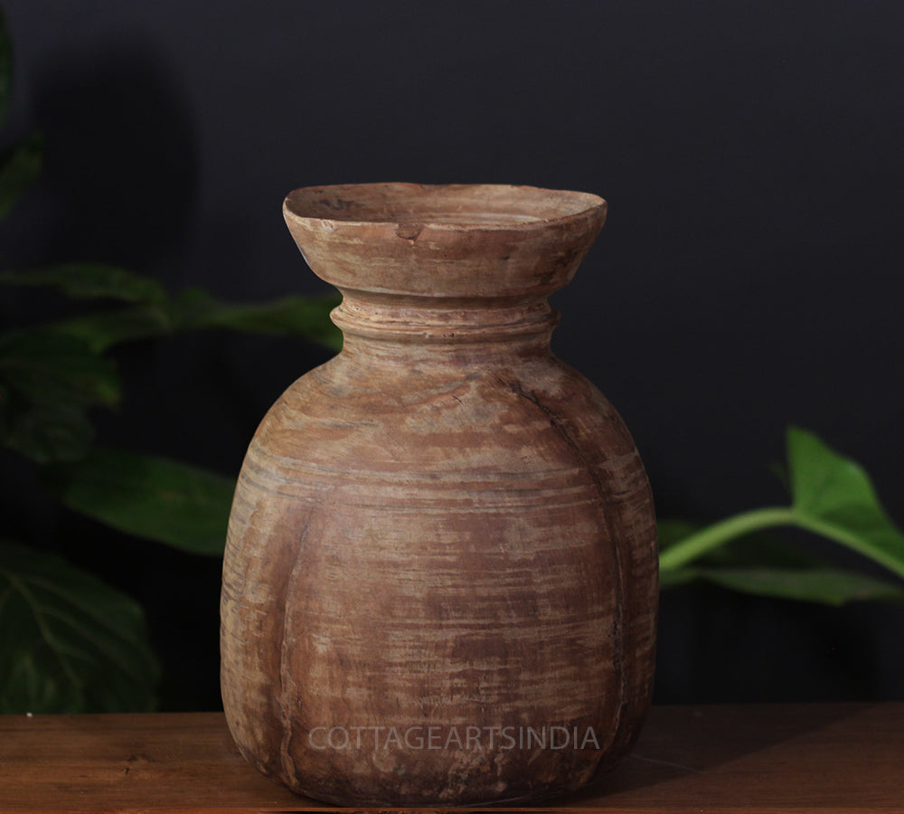 Wooden Vintage Pot