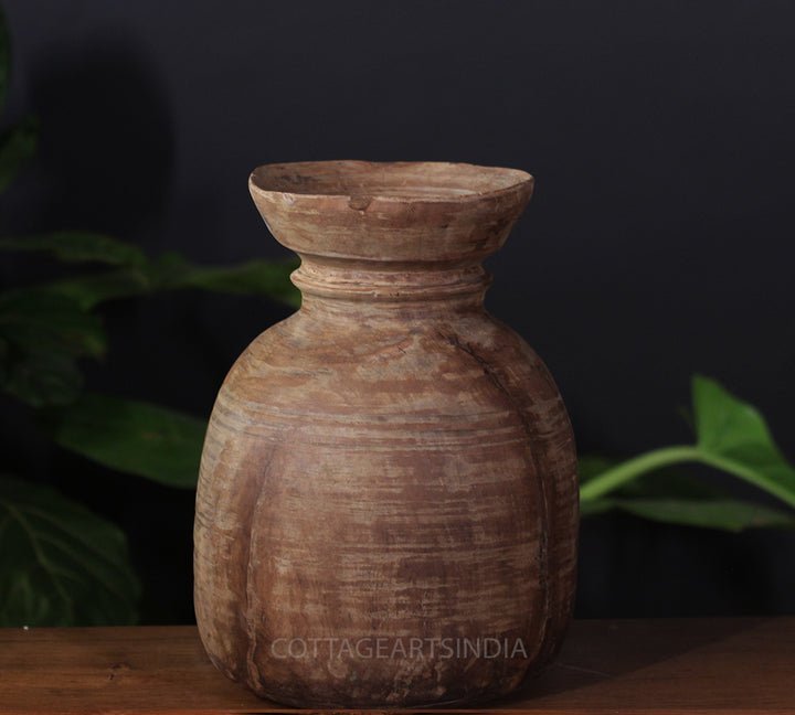 Wooden Vintage Pot