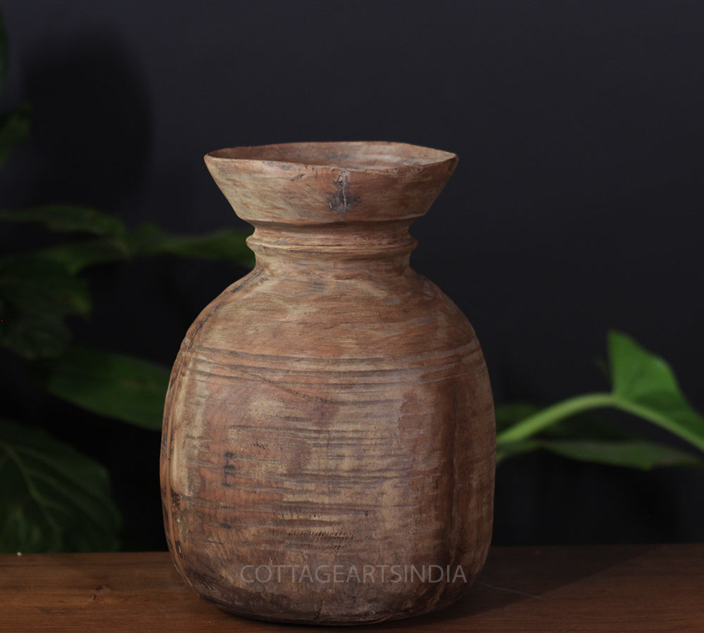 Wooden Vintage Pot
