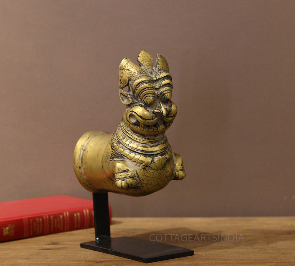 Brass Vintage Finish Palanquin on Stand