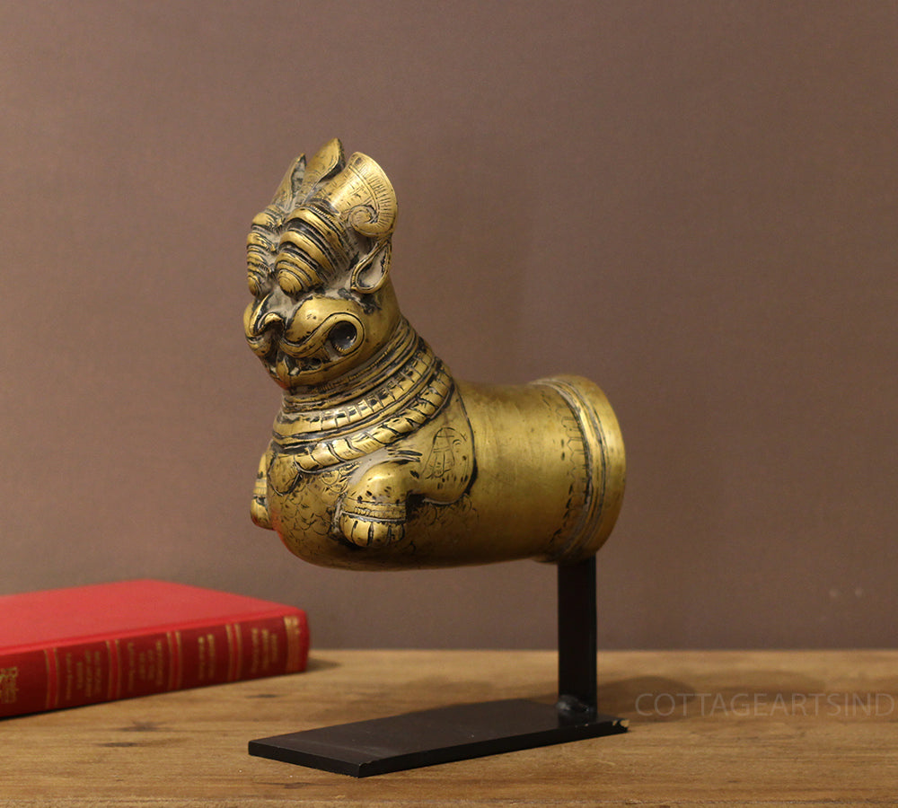 Brass Vintage Finish Palanquin on Stand