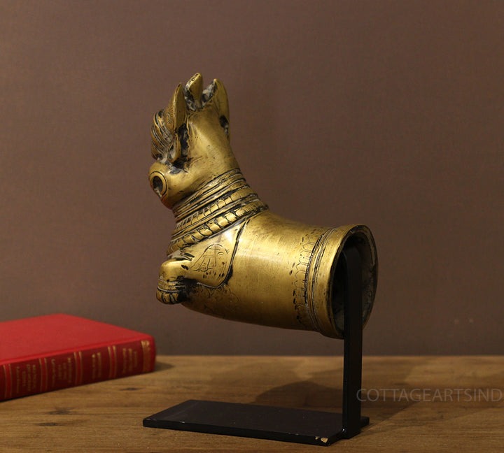 Brass Vintage Finish Palanquin on Stand
