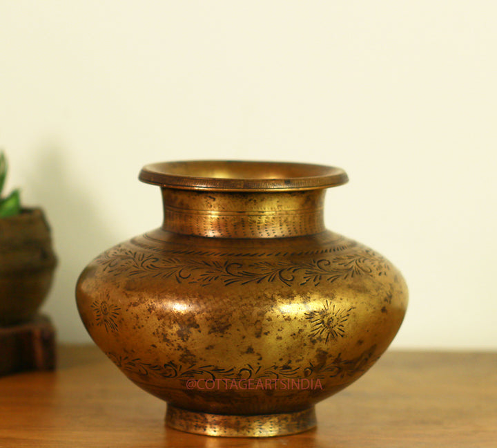 Brass  Vintage Pot