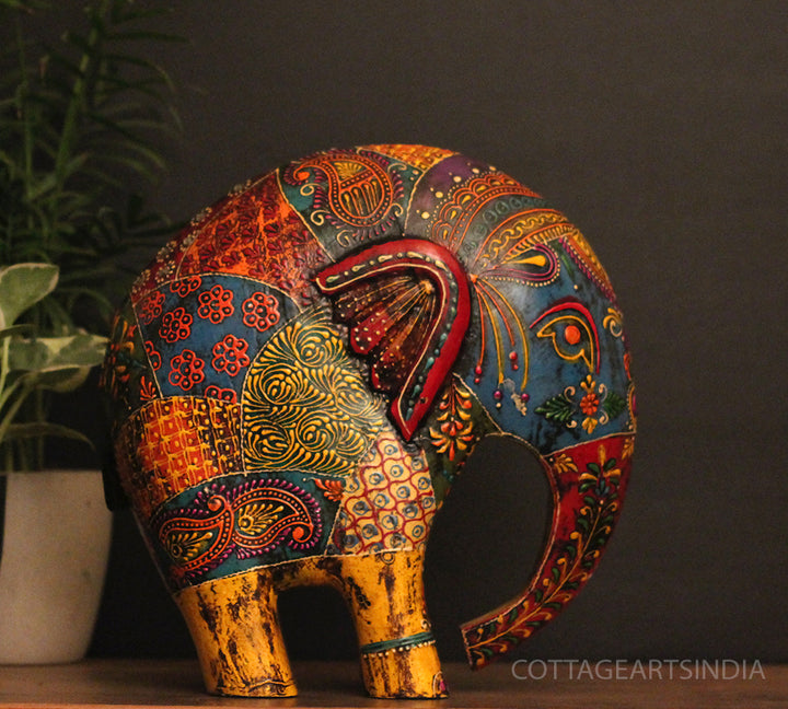 Wooden Elephant Oblique Design 10.5"
