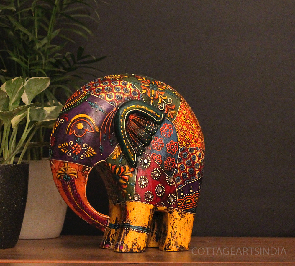 Wooden Elephant Oblique Design 8"