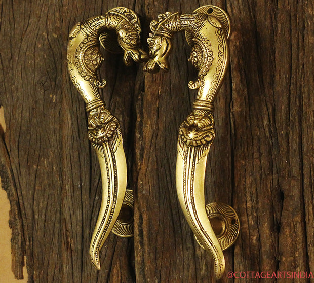 Brass Vyala Door Handle