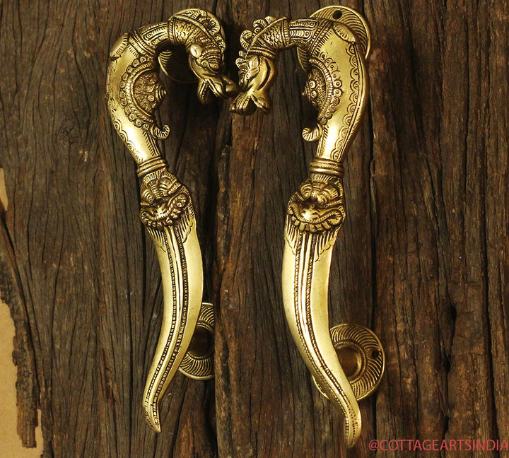 Brass Vyala Door Handle