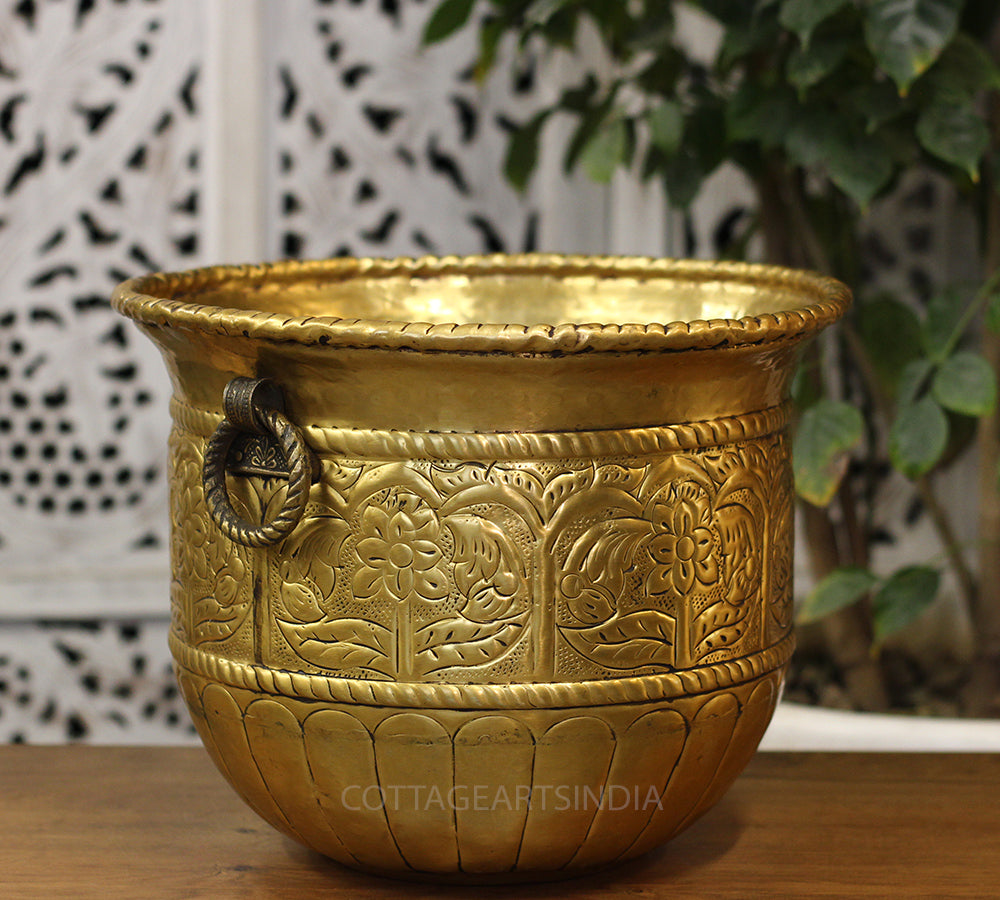 Brass Vintage Finish Planter 10"