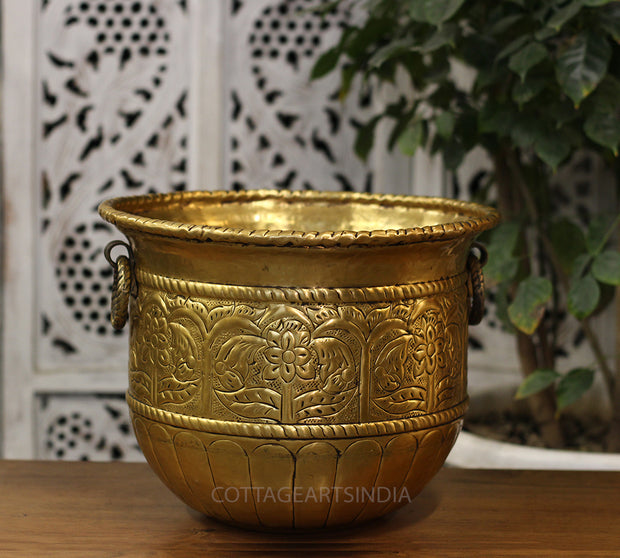 Brass Vintage Finish Planter 10"