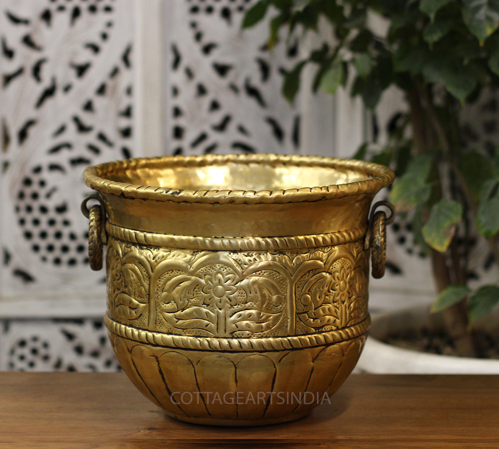 Brass Vintage Finish Planter 8.5"