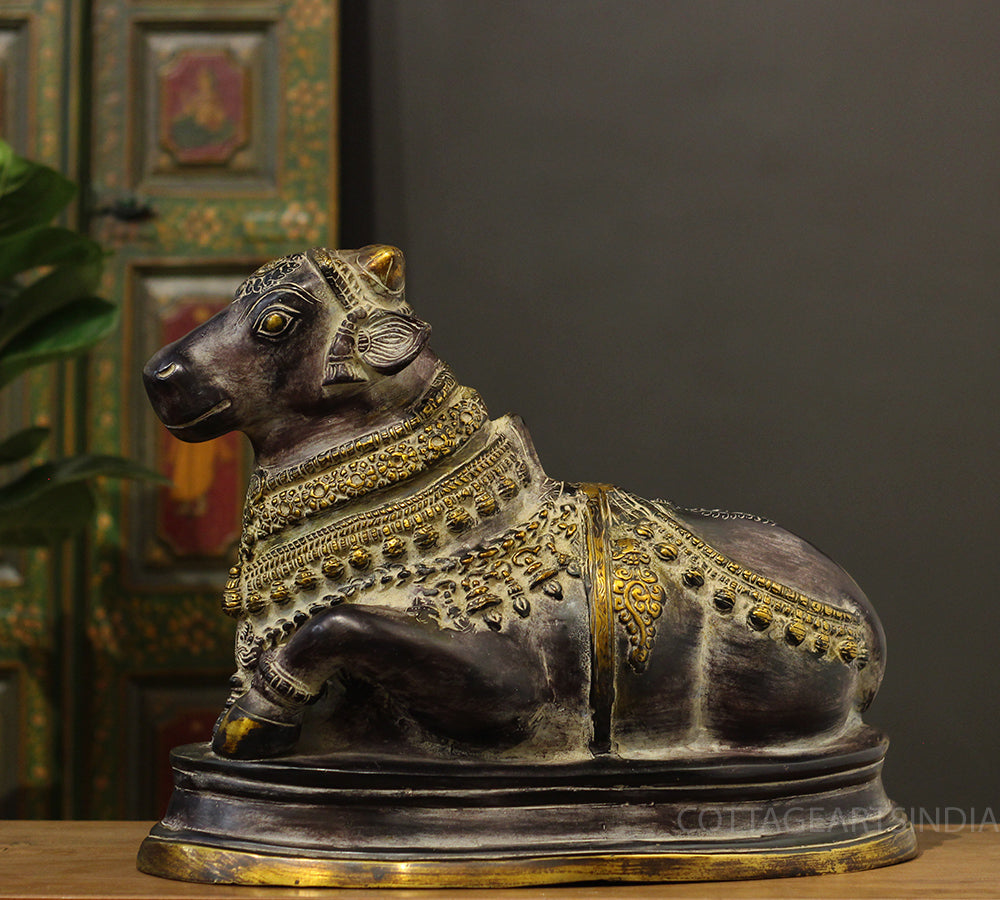 Brass Nandi In Antique Black Finish 17"