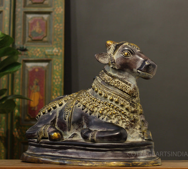 Brass Nandi In Antique Black Finish 17"