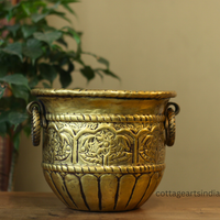 Brass Vintage Finish Planter 7"