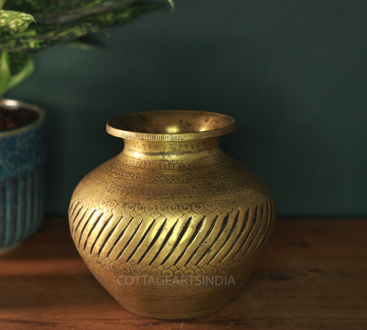 Brass  Vintage Pot