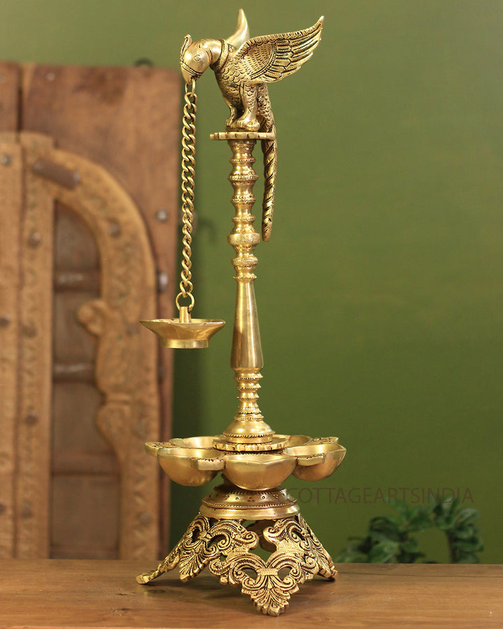 Brass 5-Deep Parrot Lamp 21"