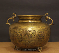 Brass Vintage Planter/Pot