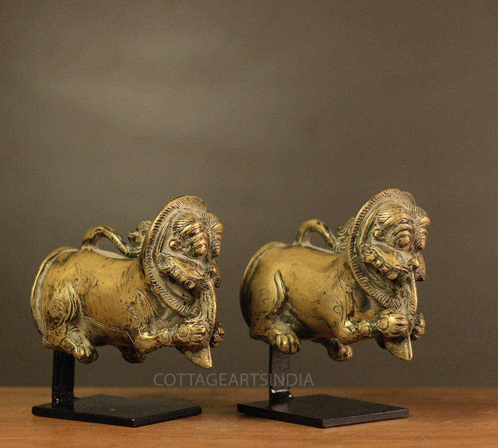 Brass Vintage Finish Palanquin Kirtimukha on Stand