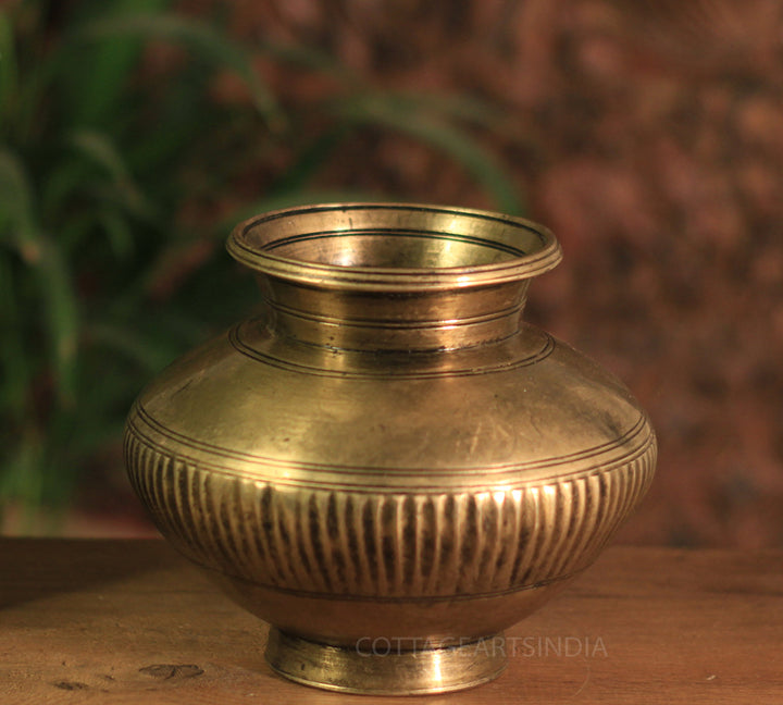 Brass  Vintage Pot