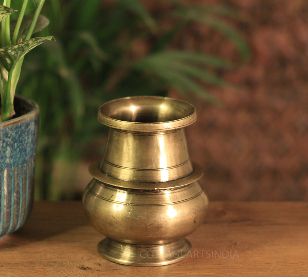 Barss Pot Brass Vintage Pot – CottageArts India