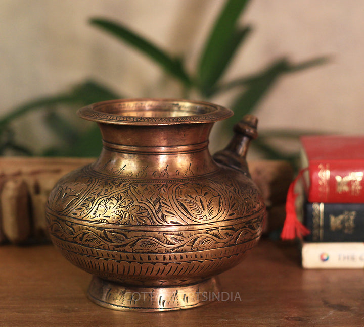 Brass  Vintage Pot Antique Copper finish