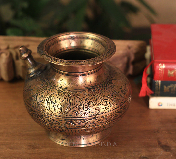 Brass  Vintage Pot Antique Copper finish