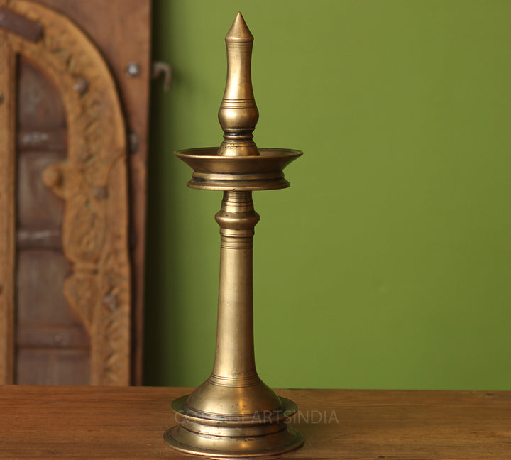 Brass  Vintage Key Vilakku Lamp