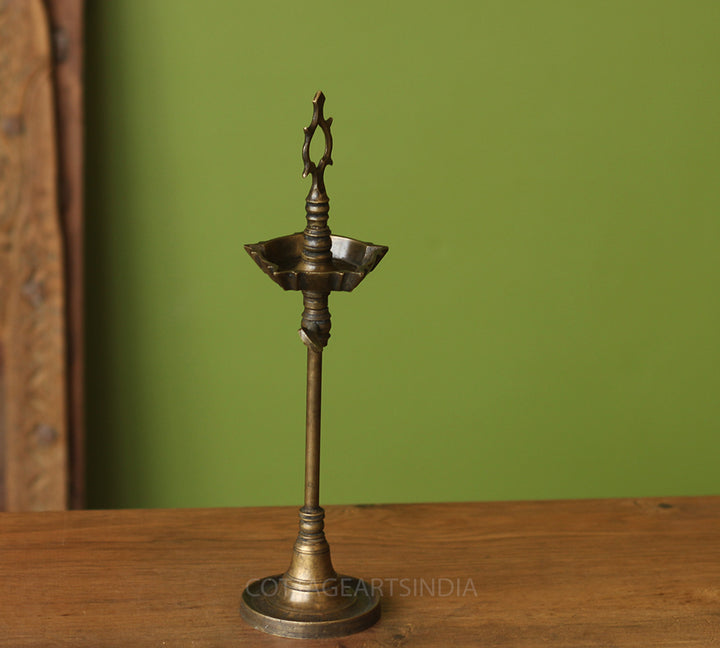 Brass  Vintage Vilakku Lamp