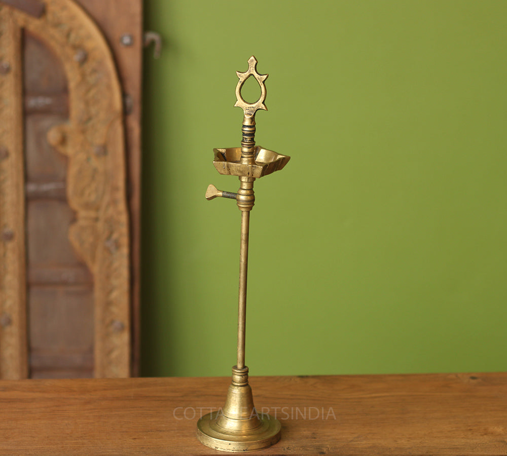 Brass  Vintage Key Vilakku Lamp