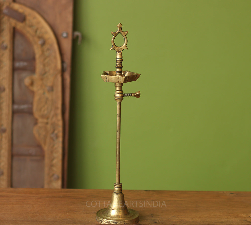 Brass  Vintage Key Vilakku Lamp
