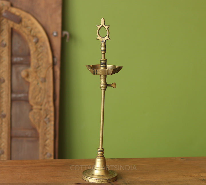 Brass  Vintage Key Vilakku Lamp