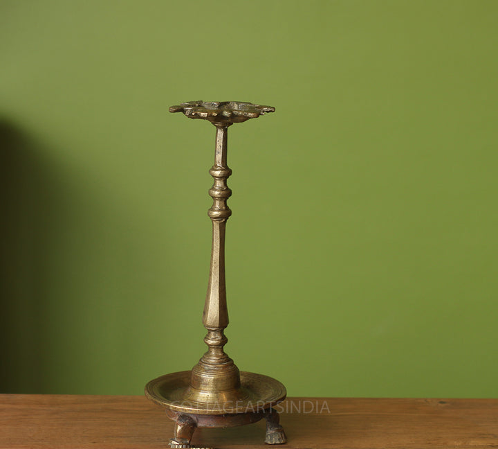 Brass  Vintage Vilakku Lamp