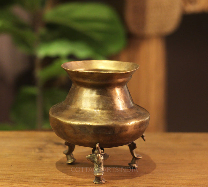 Brass  Vintage Pot