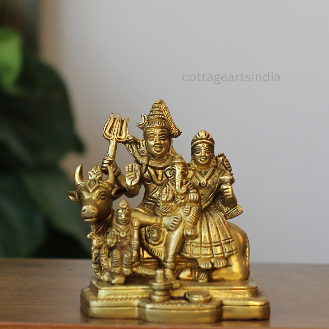 Handcrafted Brass Shiva Parivar Idol – Lord Shiva, Parvati, Ganesha & Kartikeya Family Statue