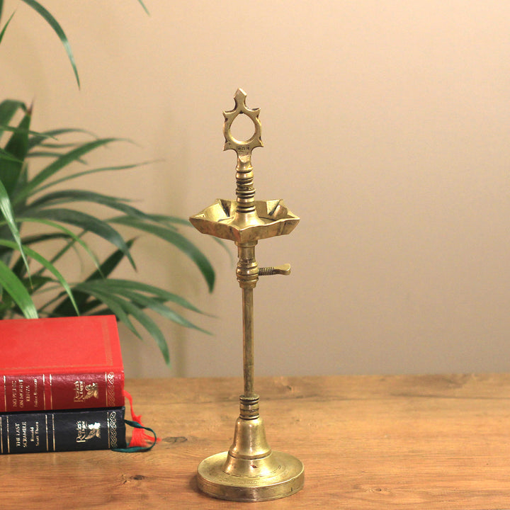 Brass  Vintage Key Vilakku Lamp