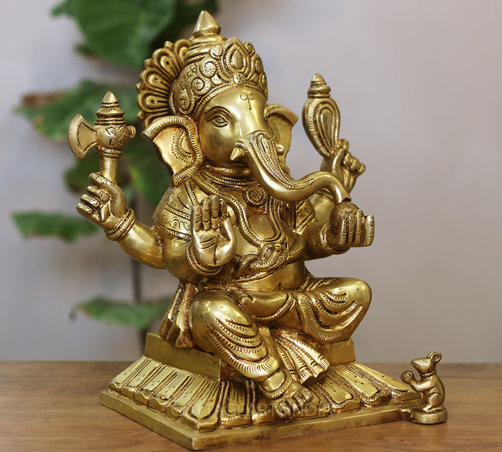Brass Ganesh Seated – Exceptional Craftsmanship