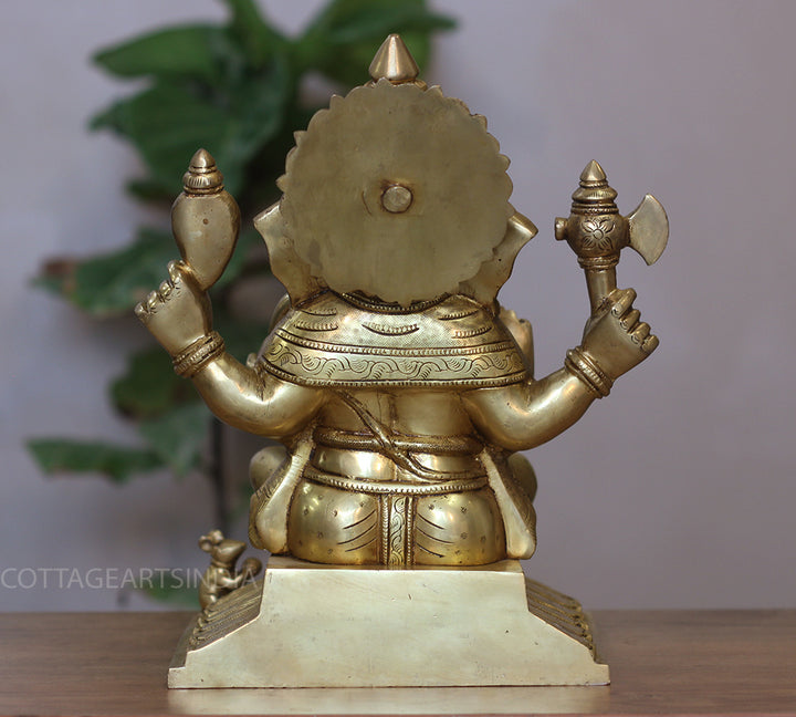 Brass Ganesh Seated – Exceptional Craftsmanship