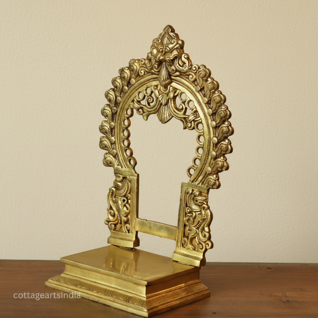 Traditional Prabhavali Tiruvasi 16.5" | South Indian Temple Aureole