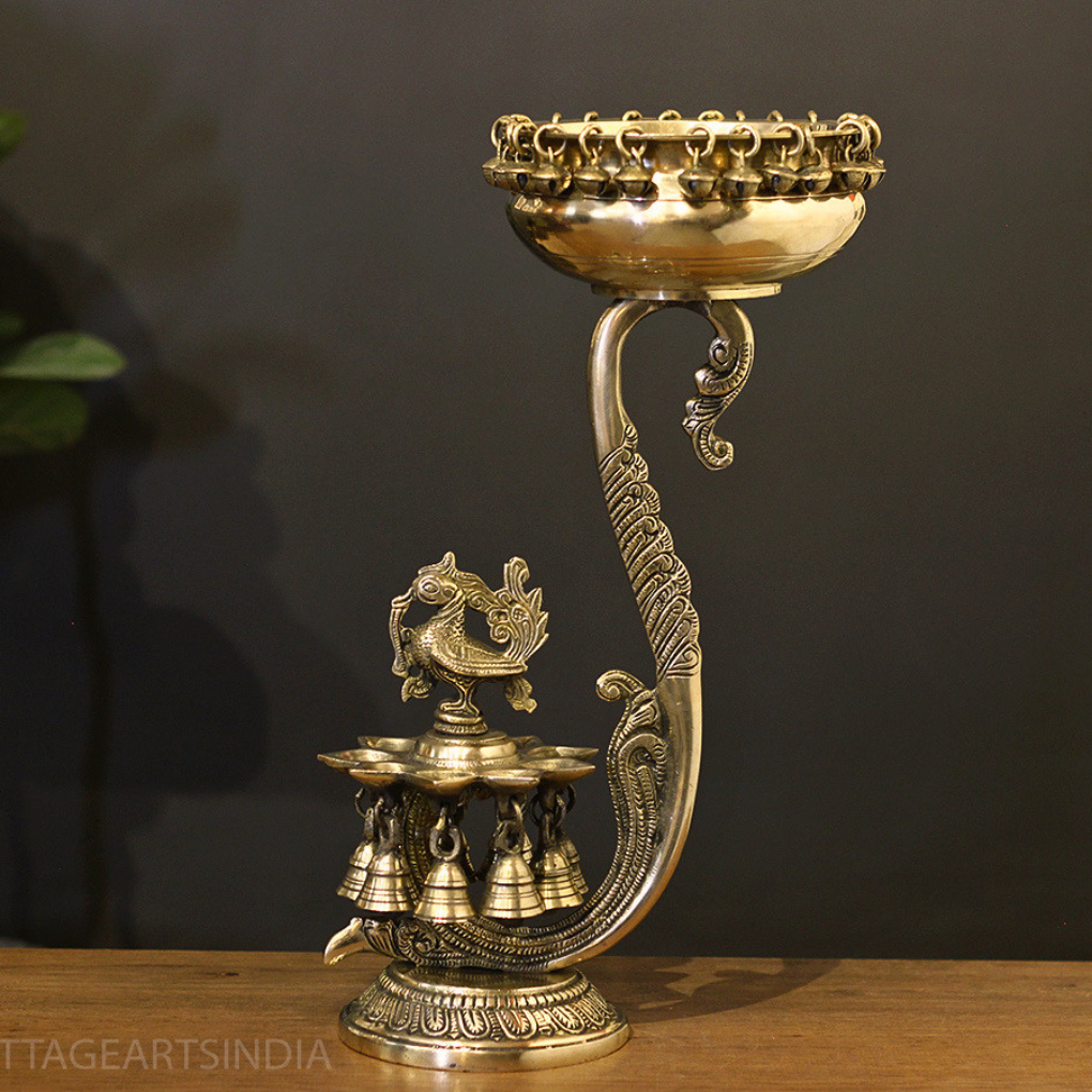 Brass  Oil Lamp With Urli