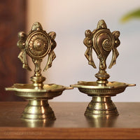 Brass Shankh Chakra Diya