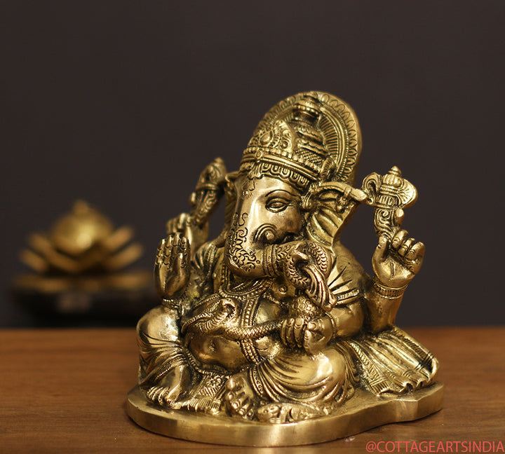 Brass Ganesh Superfine 6.25"