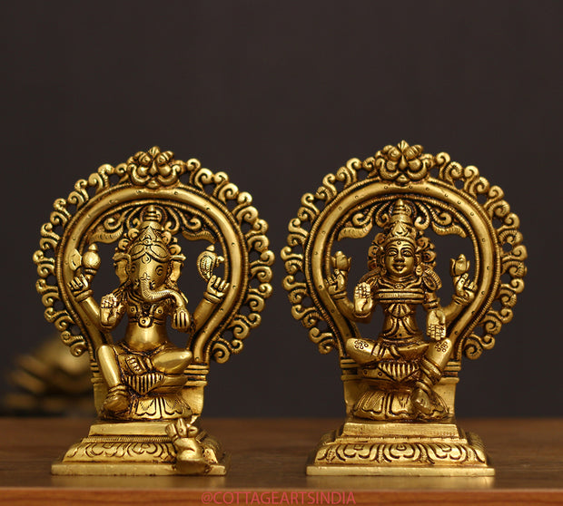 Brass Superfine Ganesh Laxmi Prabhaval 6.5"