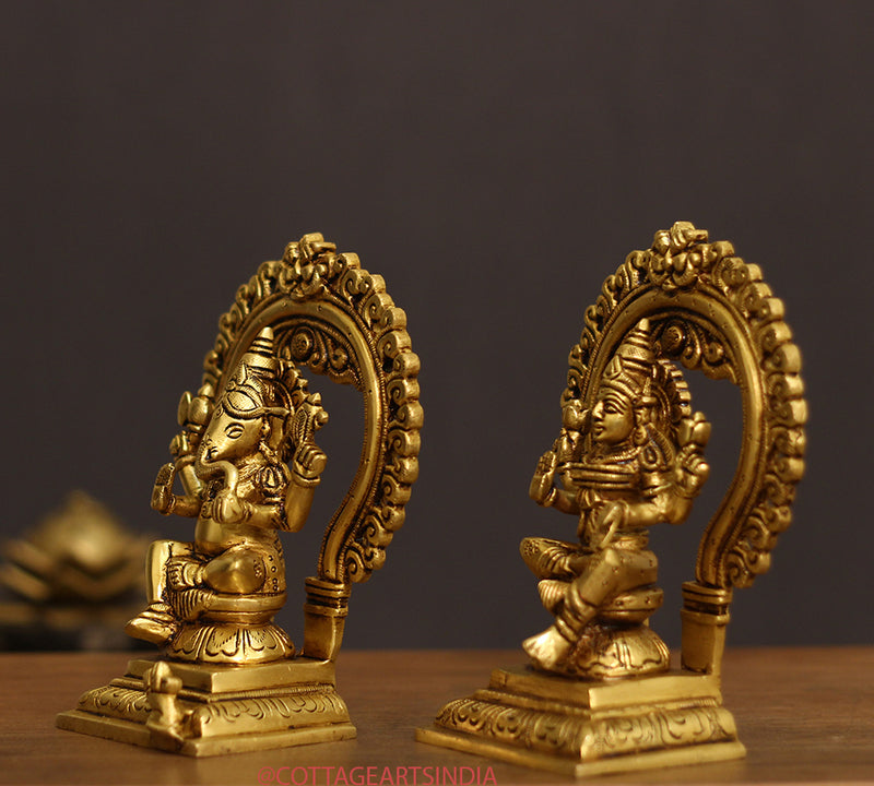 Brass Superfine Ganesh Laxmi Prabhaval 6.5"