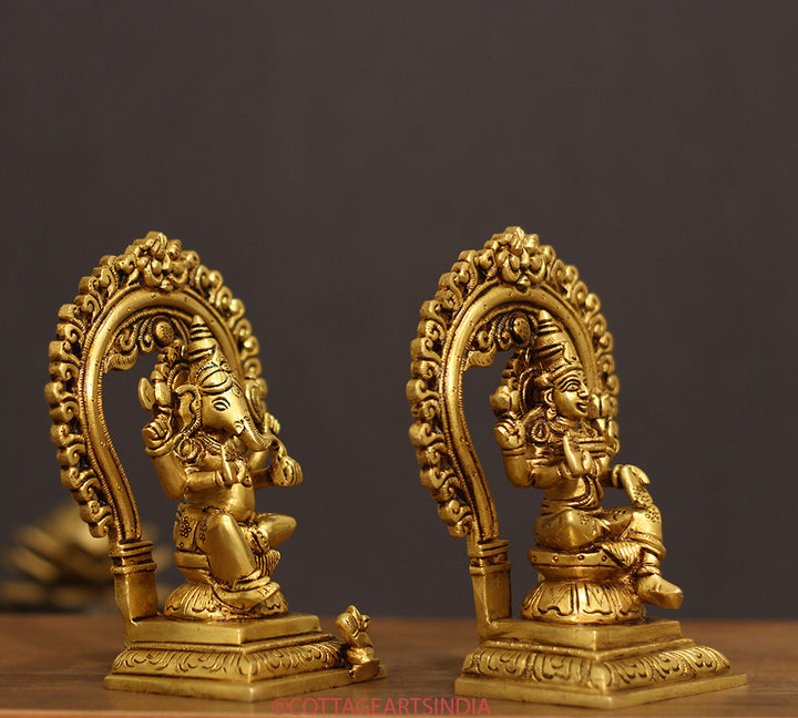 Brass Superfine Ganesh Laxmi Prabhaval 6.5"