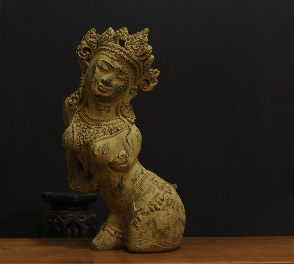 Vintage Finished Resin Lady Figure